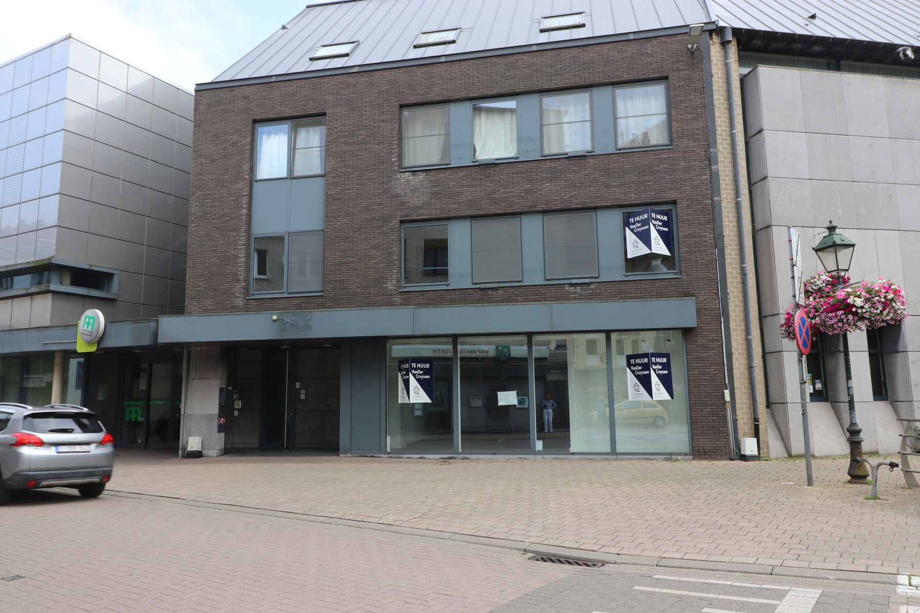 Commercieel te huur Wegvoeringstraat 2 - 9230 Wetteren