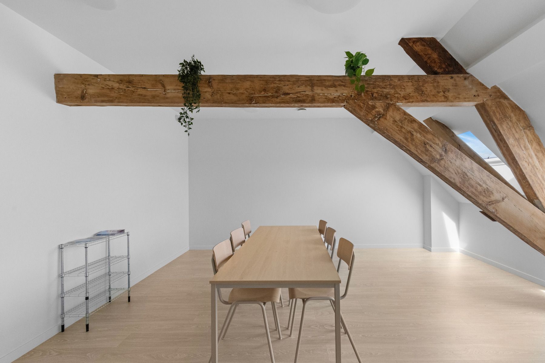 Nieuwe, verhuurde studentenhuisvesting te koop! foto 25