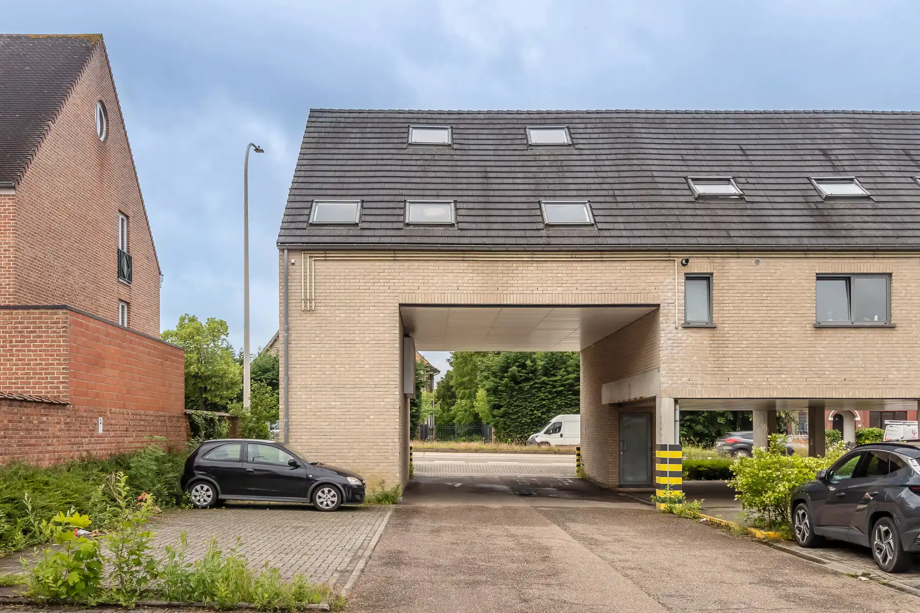 Ruim, triplex appartement met 1 slaapkamer vlakbij centrum foto 25