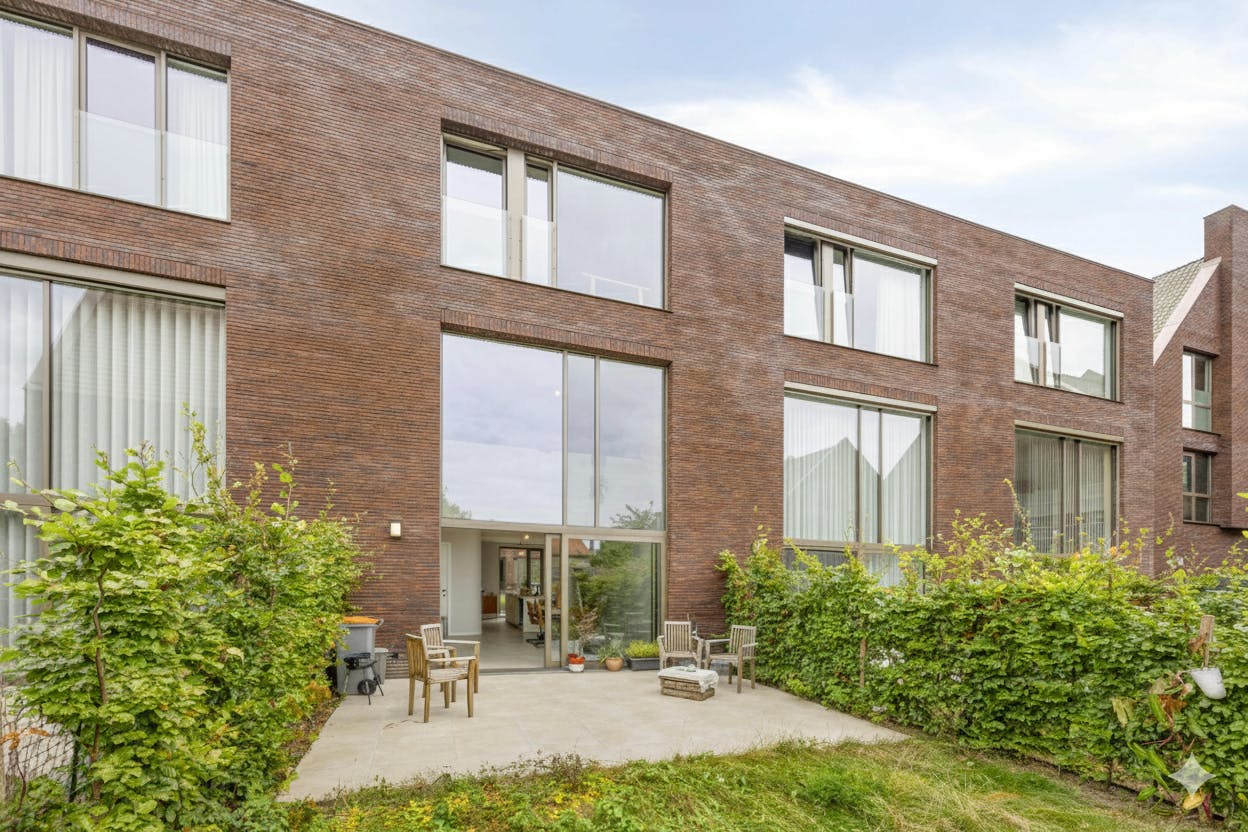 Moderne en energiezuinige woning te koop in Oud-Rekem foto 13