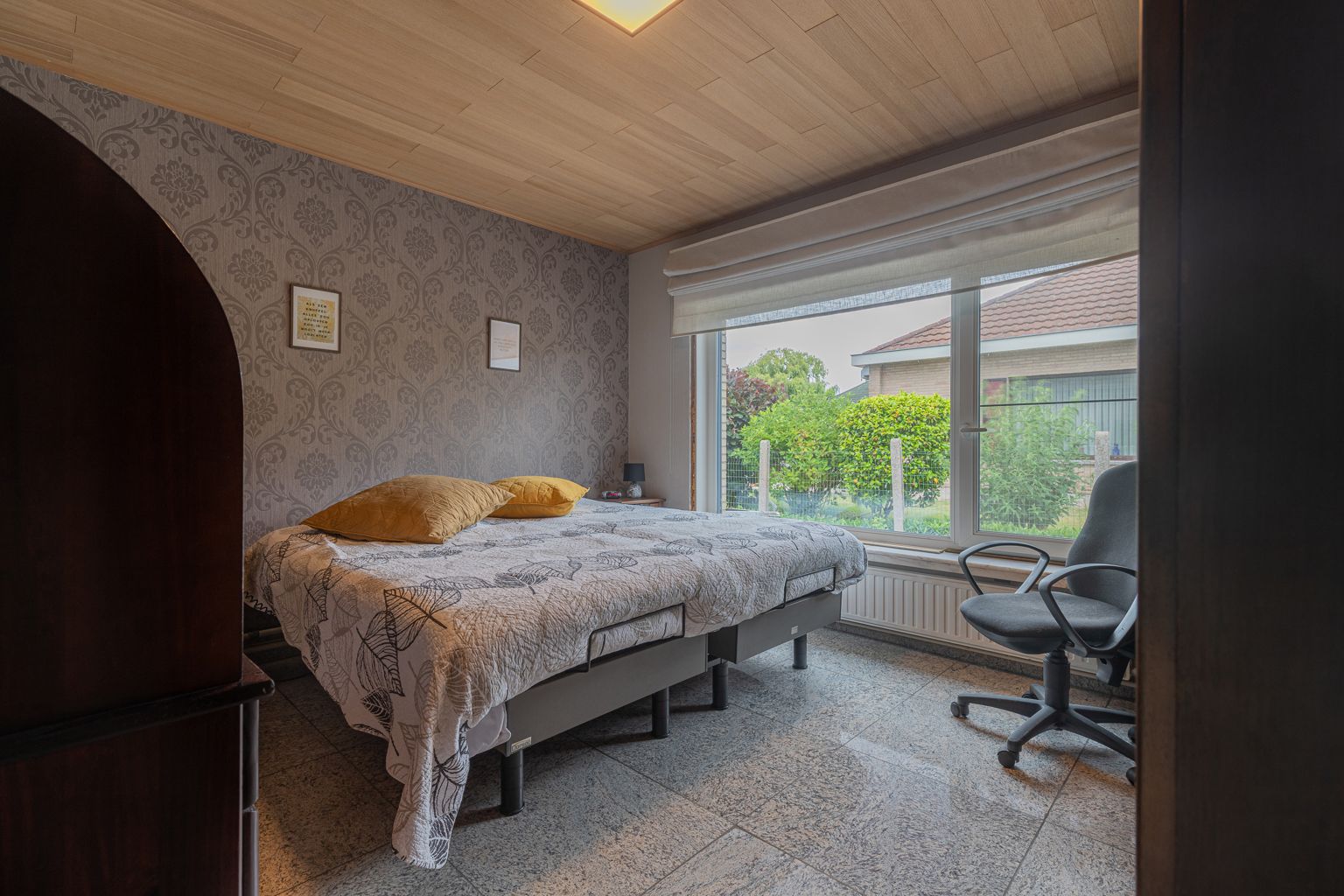 Rustig gelegen bungalow met 3 slaapkamers! foto 8