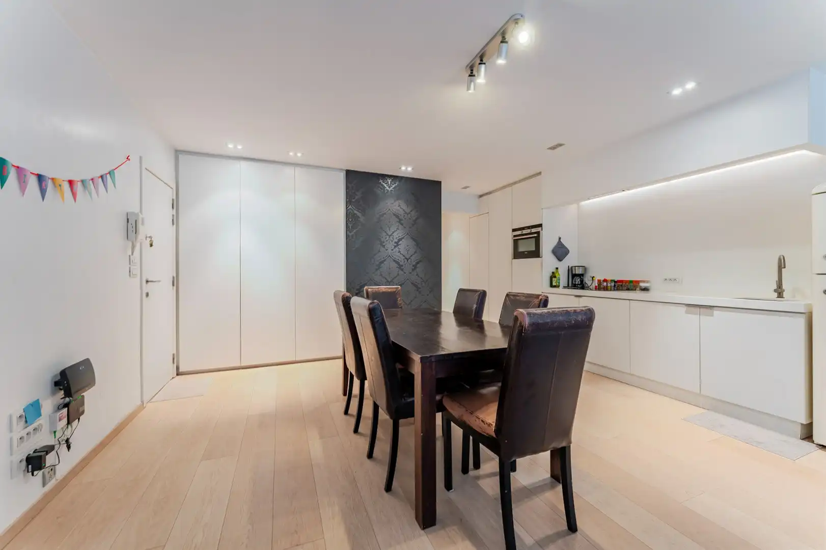 Gelijkvloers appartement aan het Citadelpark in Gent foto 8
