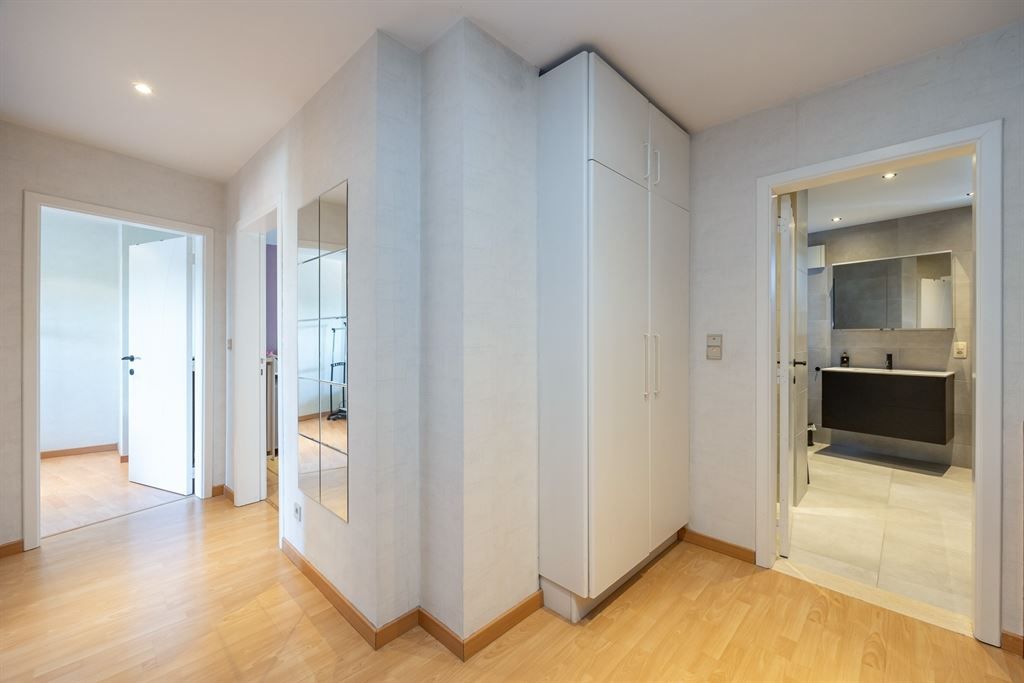 Grote jaren ’90 woning, met praktijkruimte en laag EPC foto 13