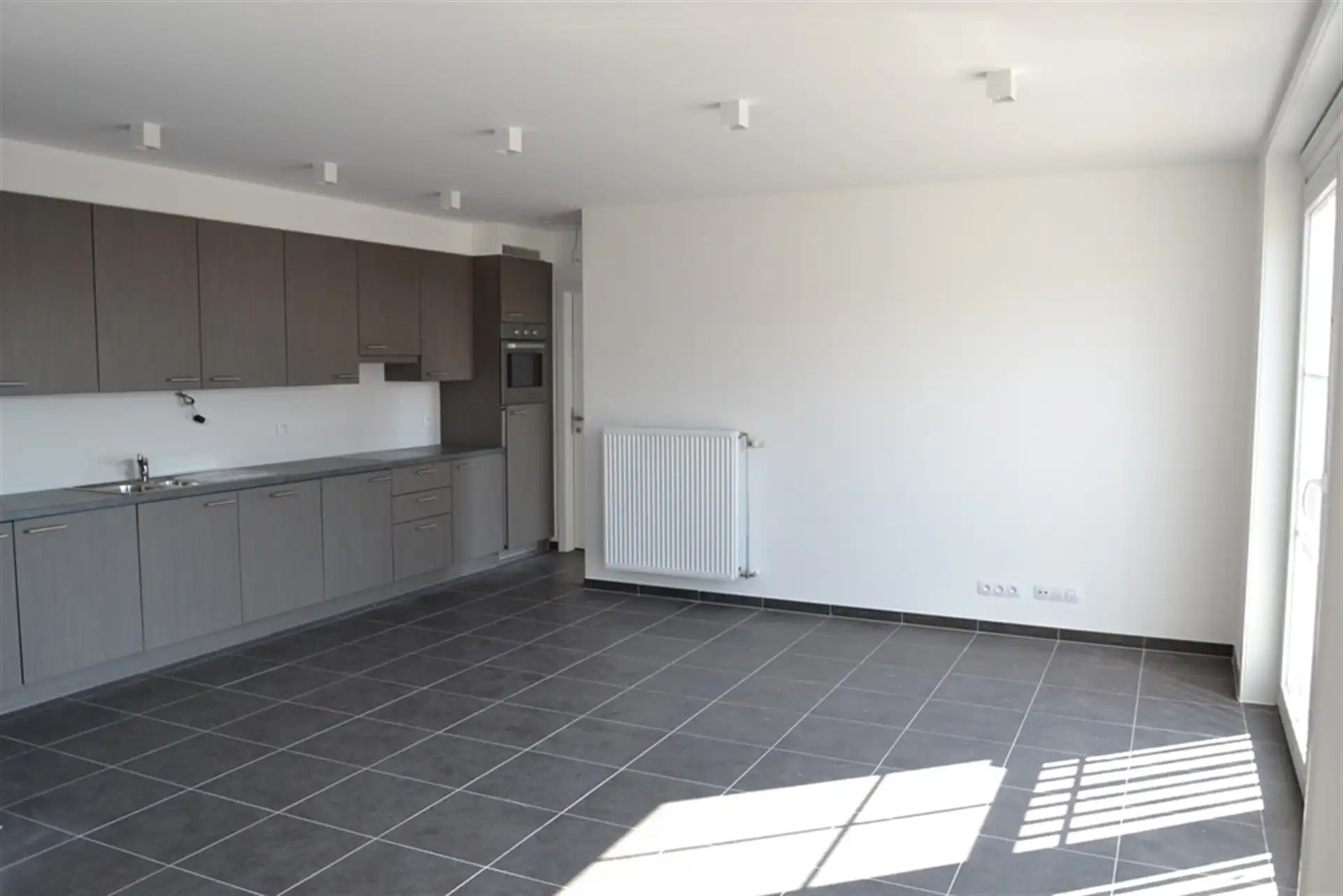 Zeer centraal gelegen appartement in de Residentie ‘Heusdine”. foto 9