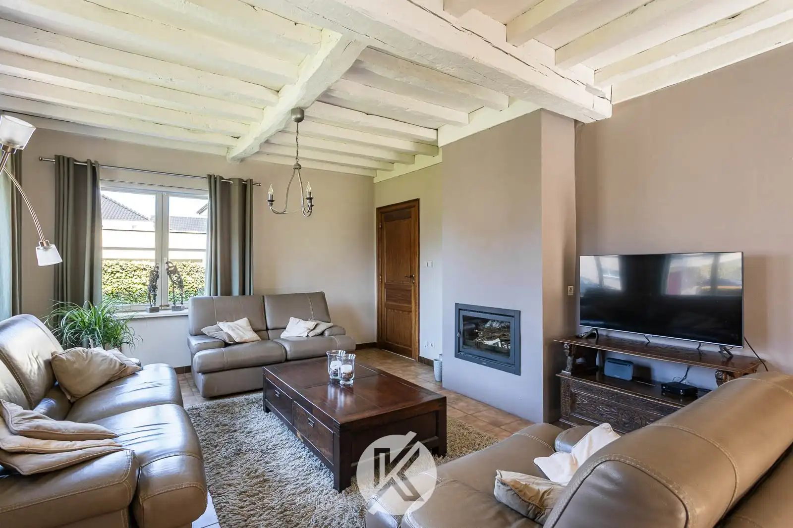 Vrijstaande woning op ruim perceel van 15 are foto 6