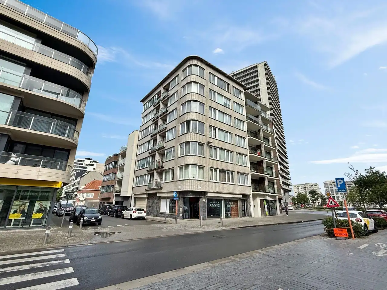 Instapklaar appartement - centrum Oostende foto {{pictureIndex}}