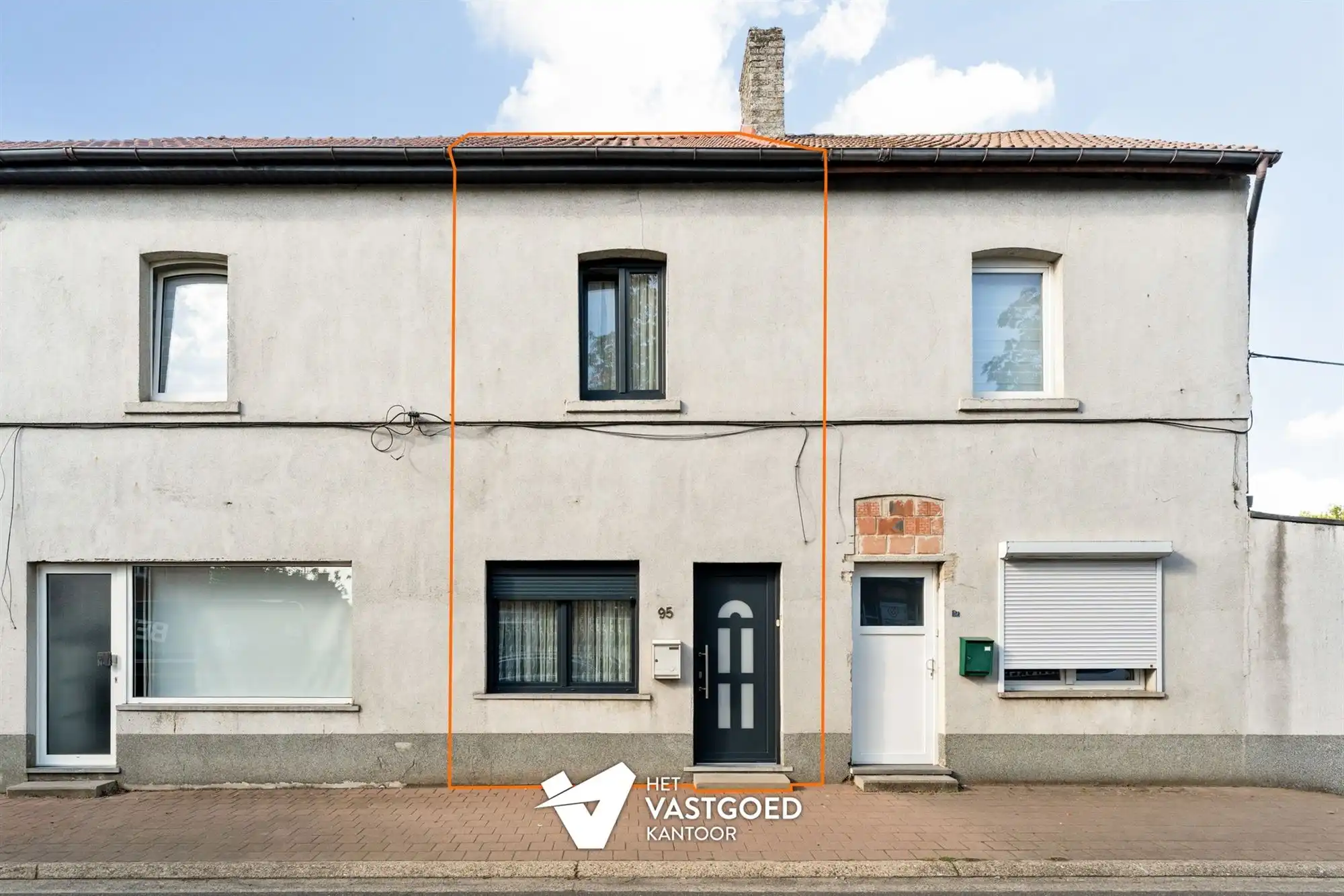 KNAP GERENOVEERDE WONING MET 3 SLAAPKAMERS foto 2