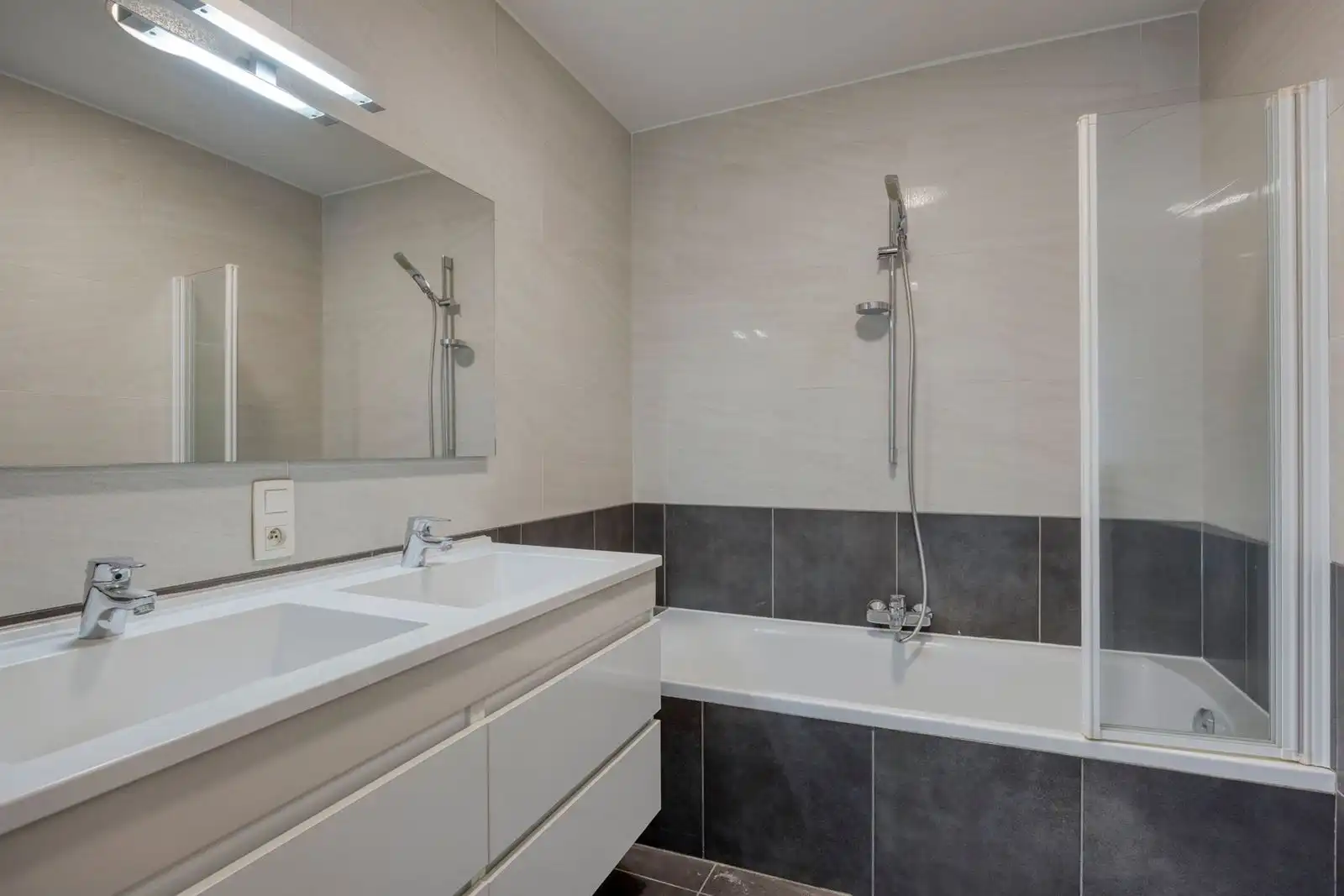 Duplex-appartement met 2 slaapkamers te koop foto 19