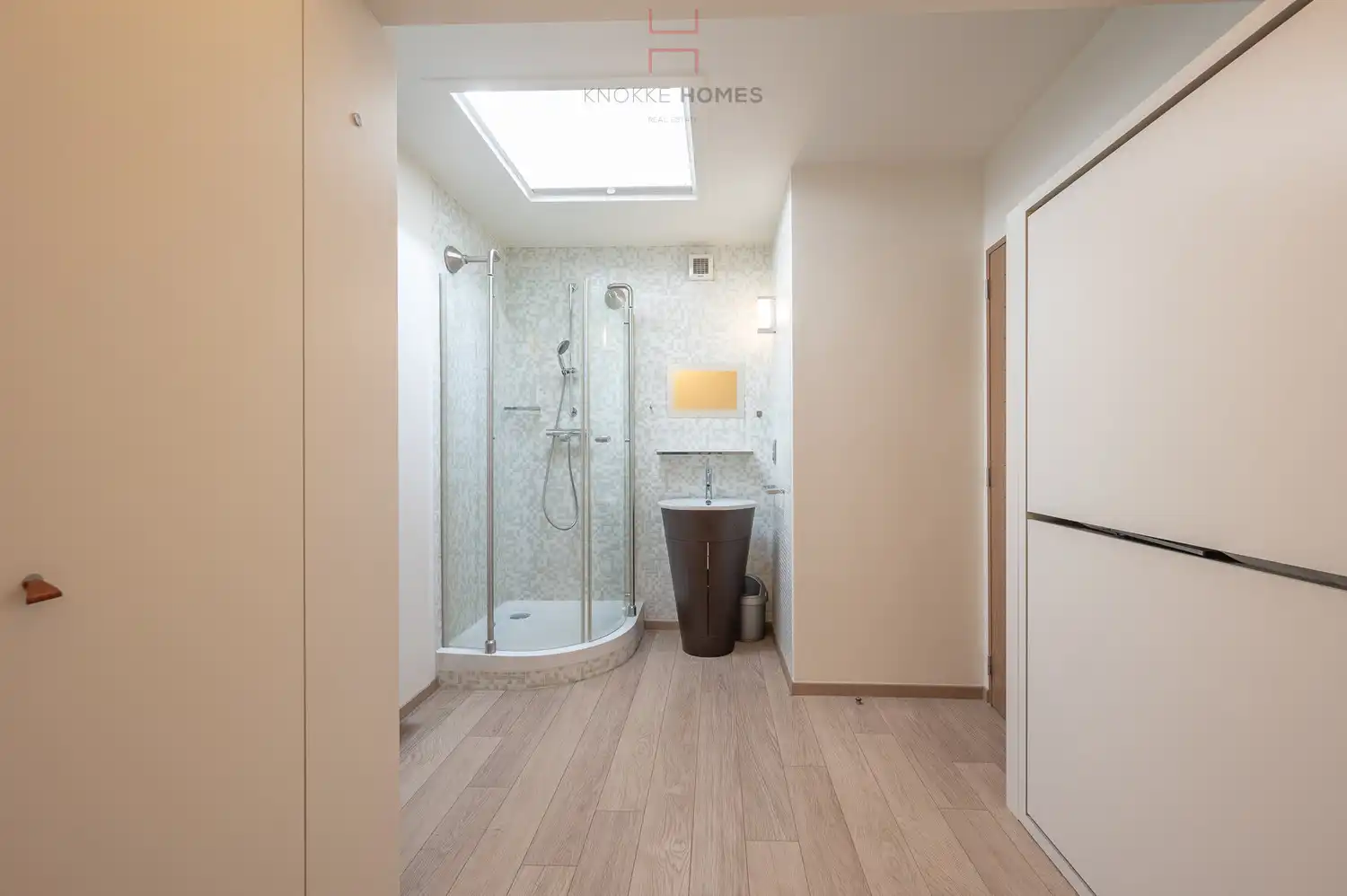 Uitzonderlijk dakappartement met panoramisch zeezicht in Duinbergen foto 19