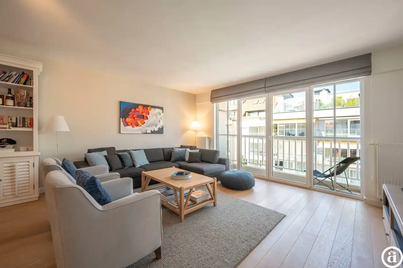 Ruim & instapklaar appartement met 3 slaapkamers [Zoutelaan] foto 3