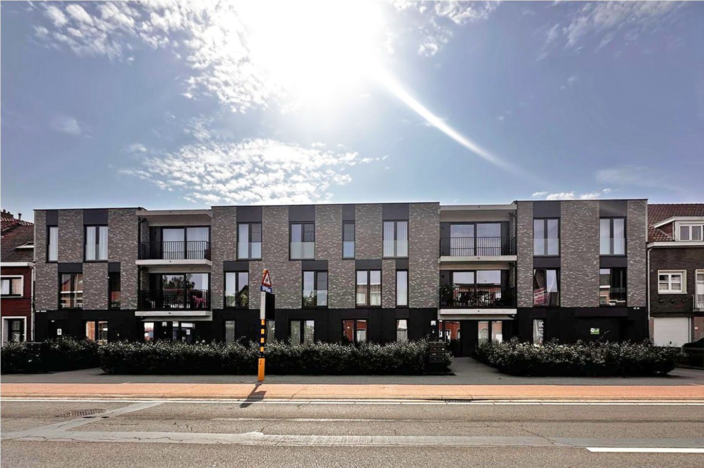Ondergrondse autostaanplaats in residentie "THE SILVER RESIDENCE" foto 4