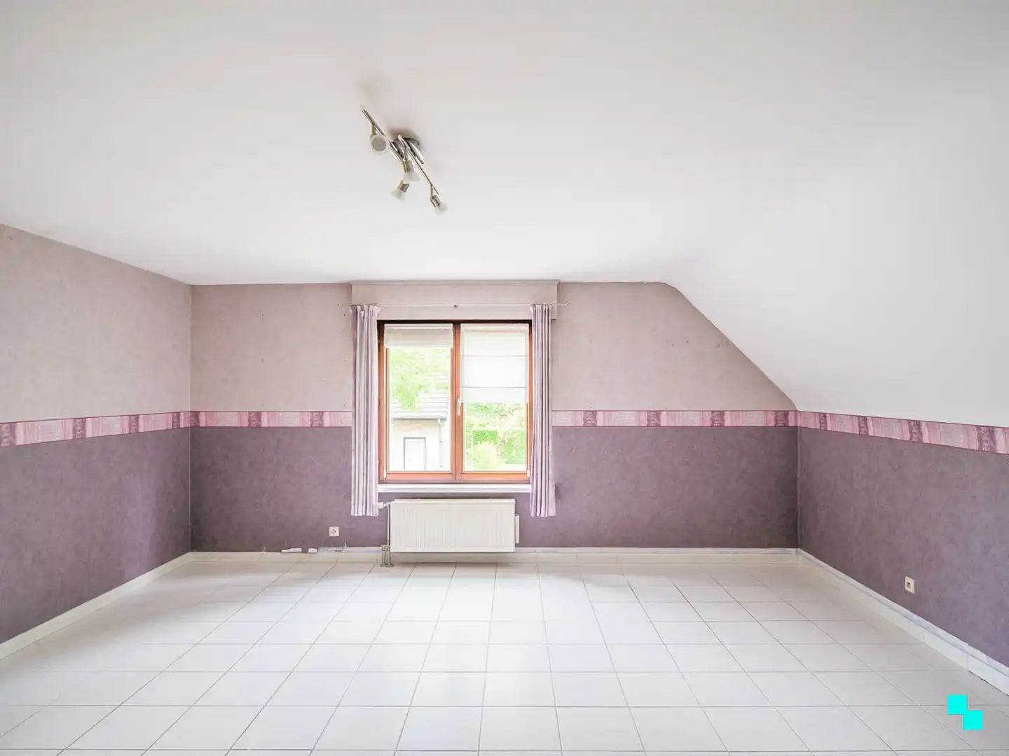 Uitzonderlijk ruime villa in rustige woonwijk foto 12