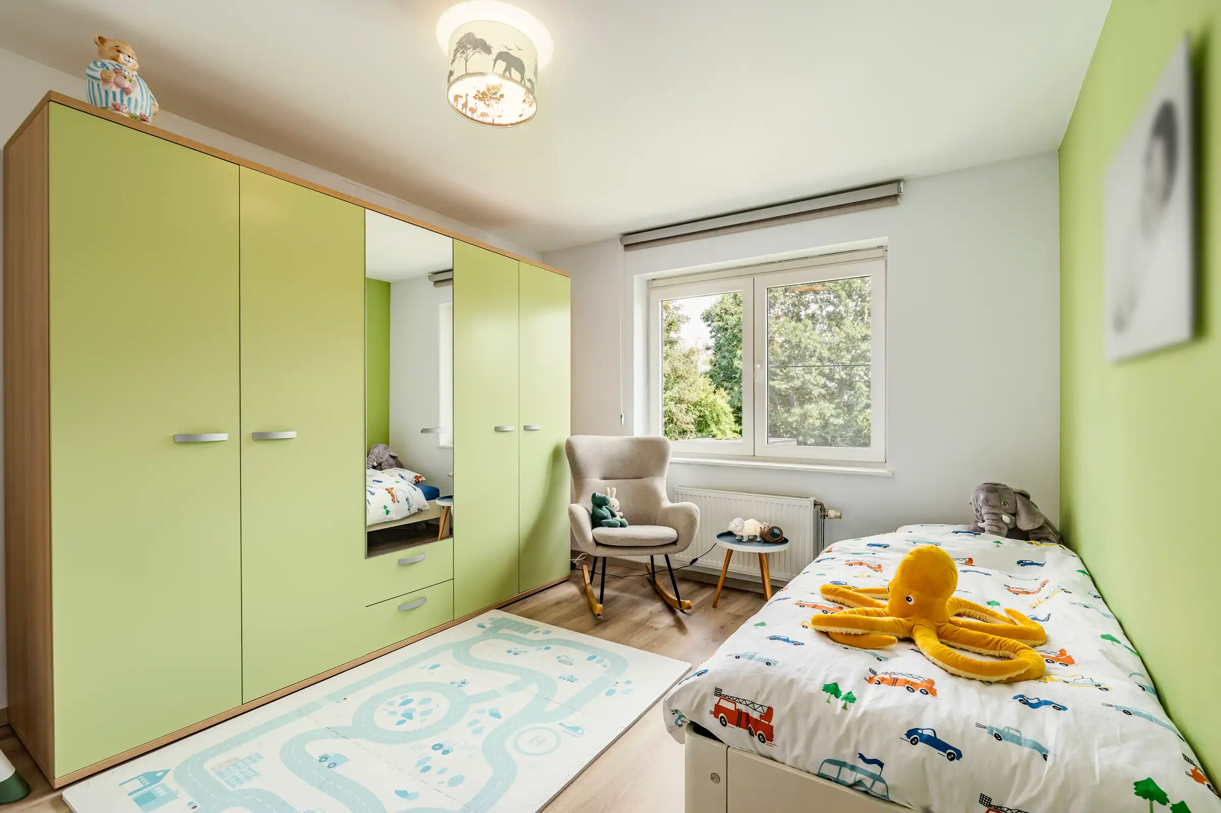 Recente en energiezuinige gezinswoning te Lovendegem! foto 9