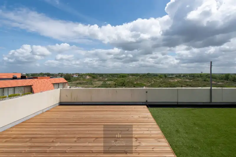 Vernieuwd dakappartement met zeer groot dakterras. foto 32