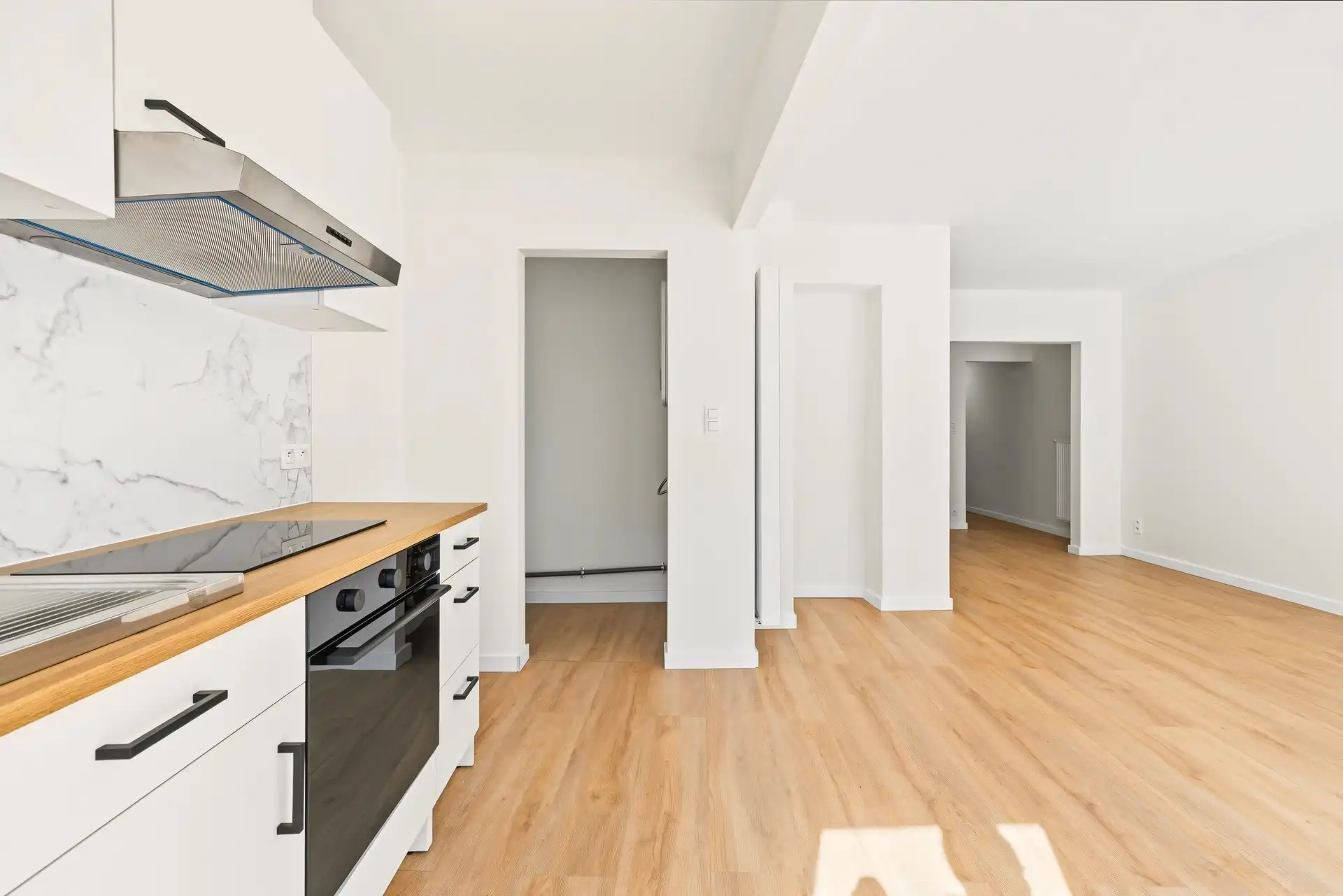Instapklaar appartement in het hartje Sint-Niklaas foto 5