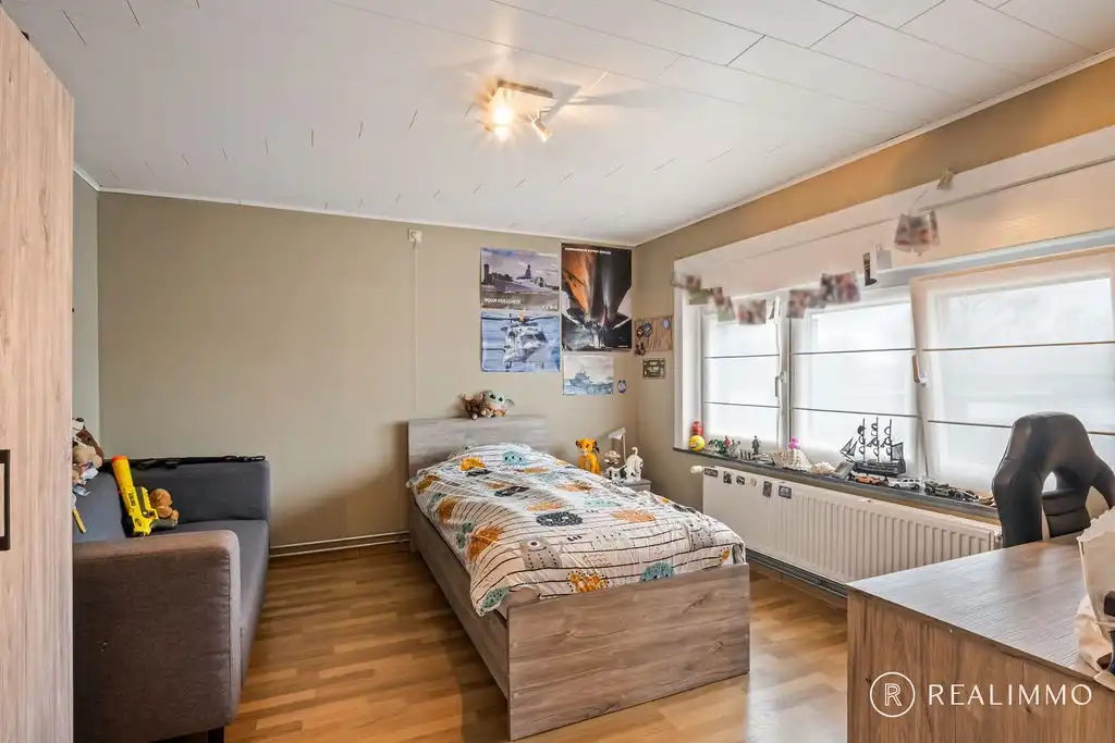 Instapklare halfopen bebouwing op 359 m² te Moen foto 12