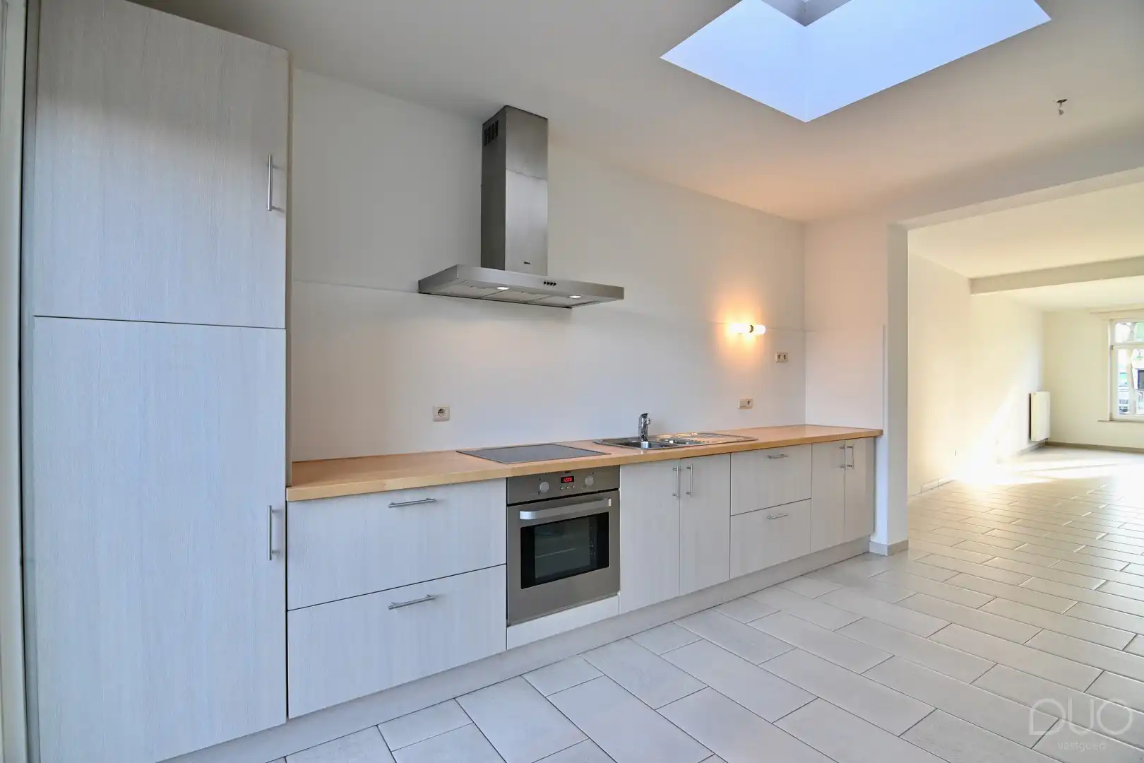 Instapklare gerenoveerde woning met drie slaapkamers in het centrum van Zoutleeuw foto 8