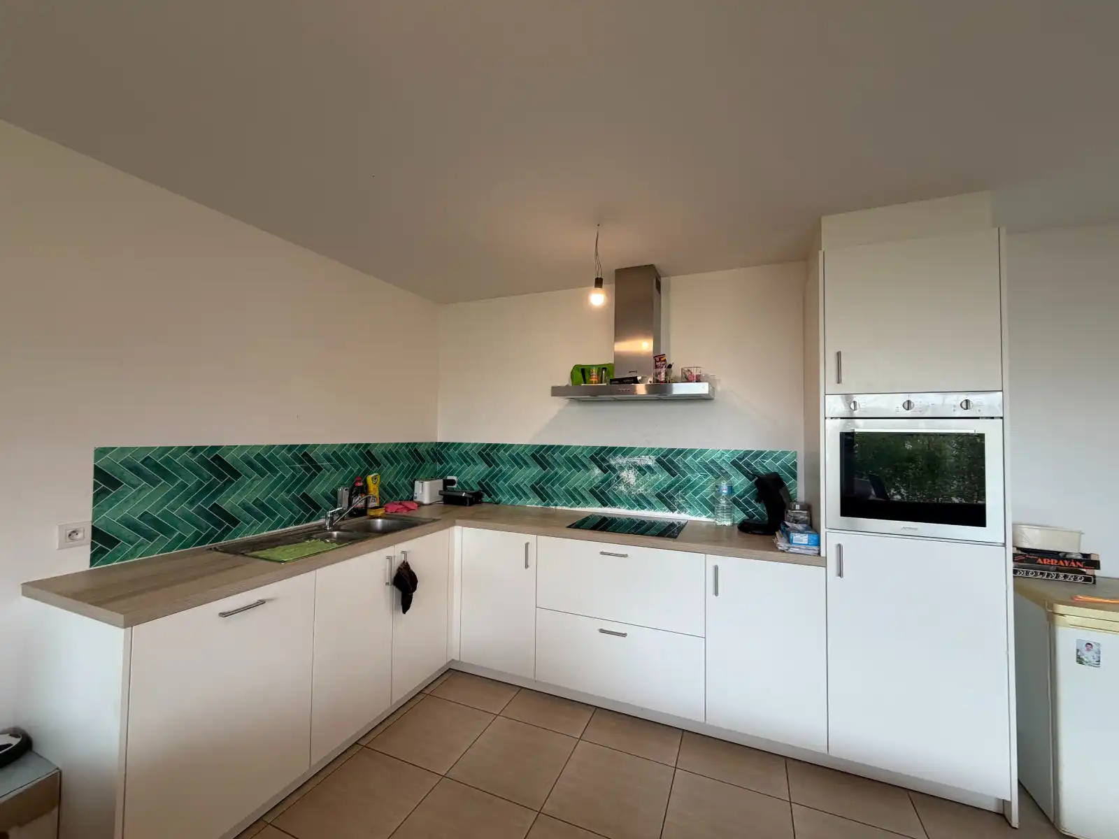 Appartement nabij het centrum van Waregem! foto 4