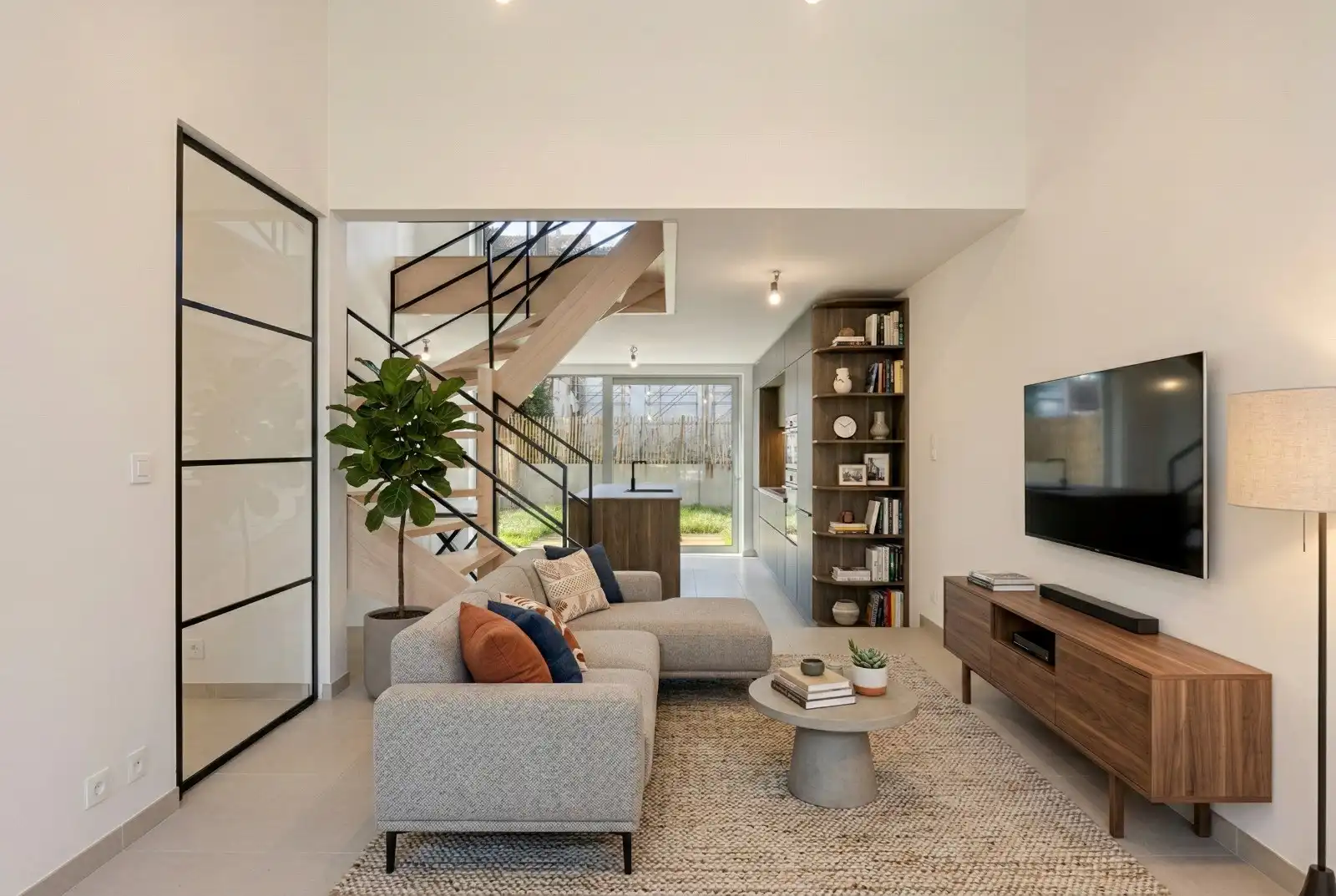 Instapklare woning met zeer goede afwerking, 3 slaapkamers, 3 badkamers, tuin, terras en autostaanplaats in het centrum van Tienen – EPC 27 kWh/m² - bewoonbare  foto 8