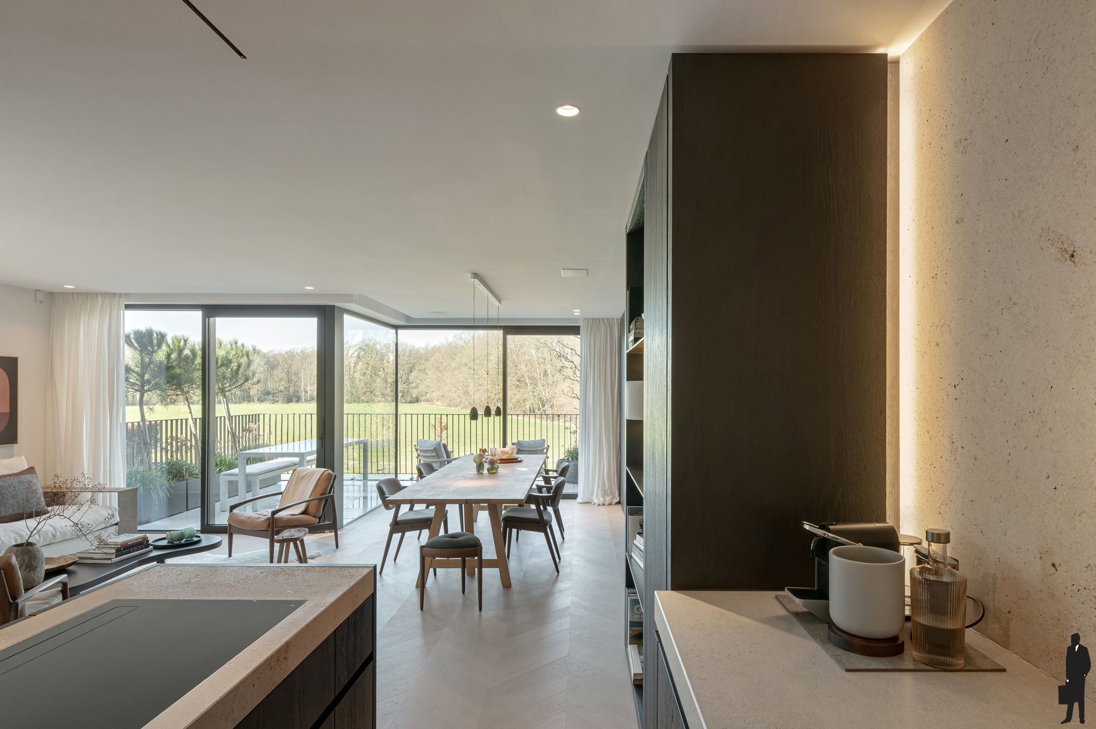 Zonnig luxueus afgewerkt appartement met weids uitzicht! foto 8