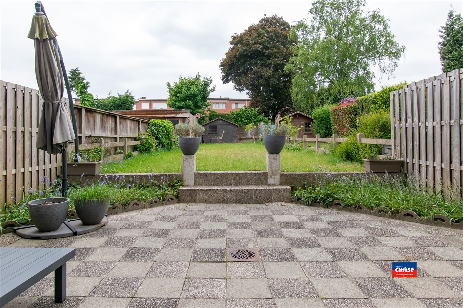 Knappe bel-étage met 3 slaapkamers, garage en tuin foto 21