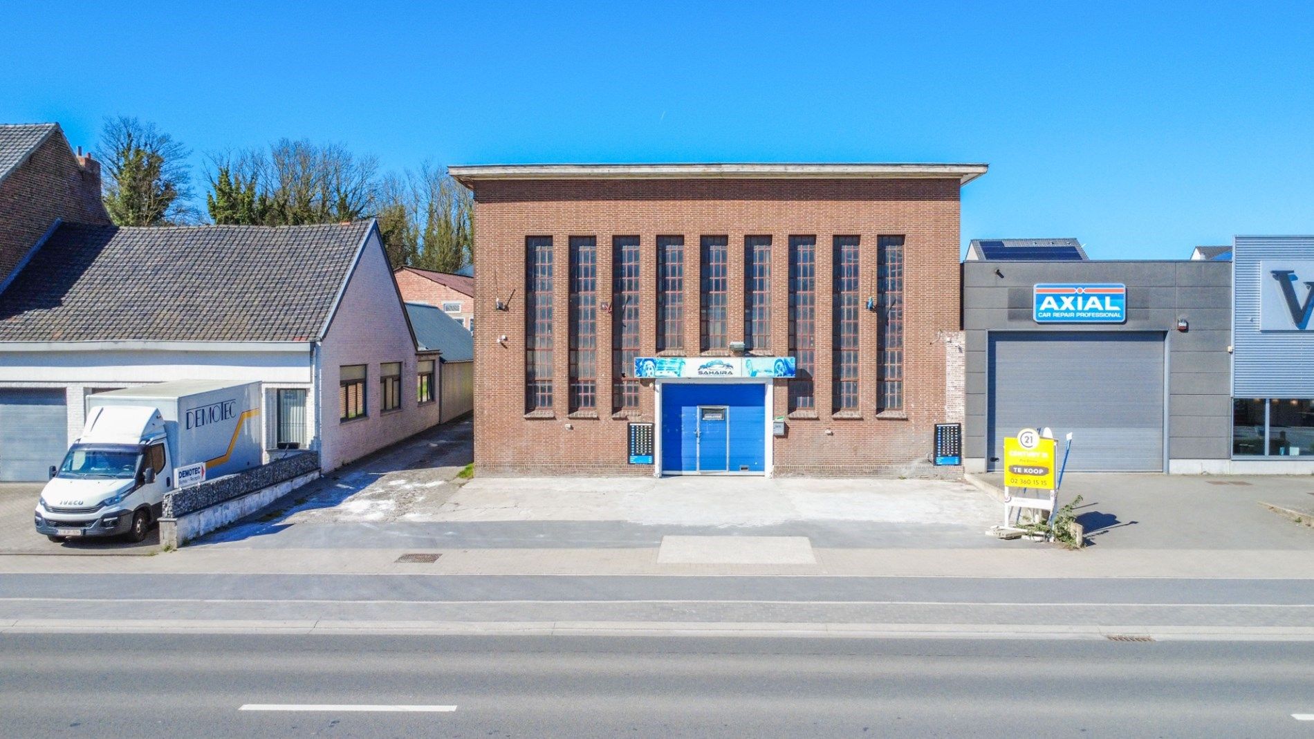 Uitstekend gelegen geheel van KMO-units / werkplaatsen! foto 2