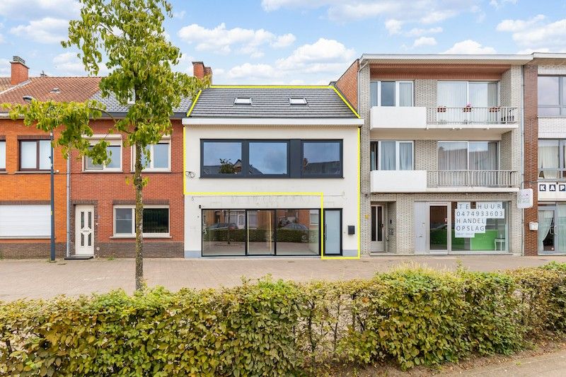 Ruime stadsduplex met terras en privé-koer in het dorpscentrum foto 24