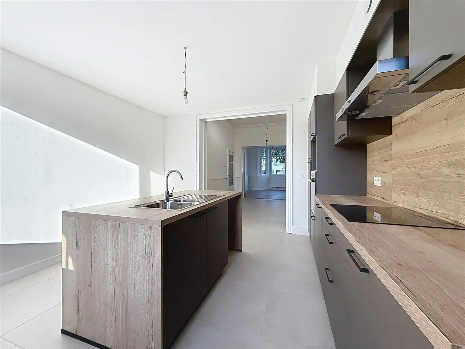 Gerenoveerde stadswoning, 4 slpks, tuin, terras, 2a 43ca foto 13