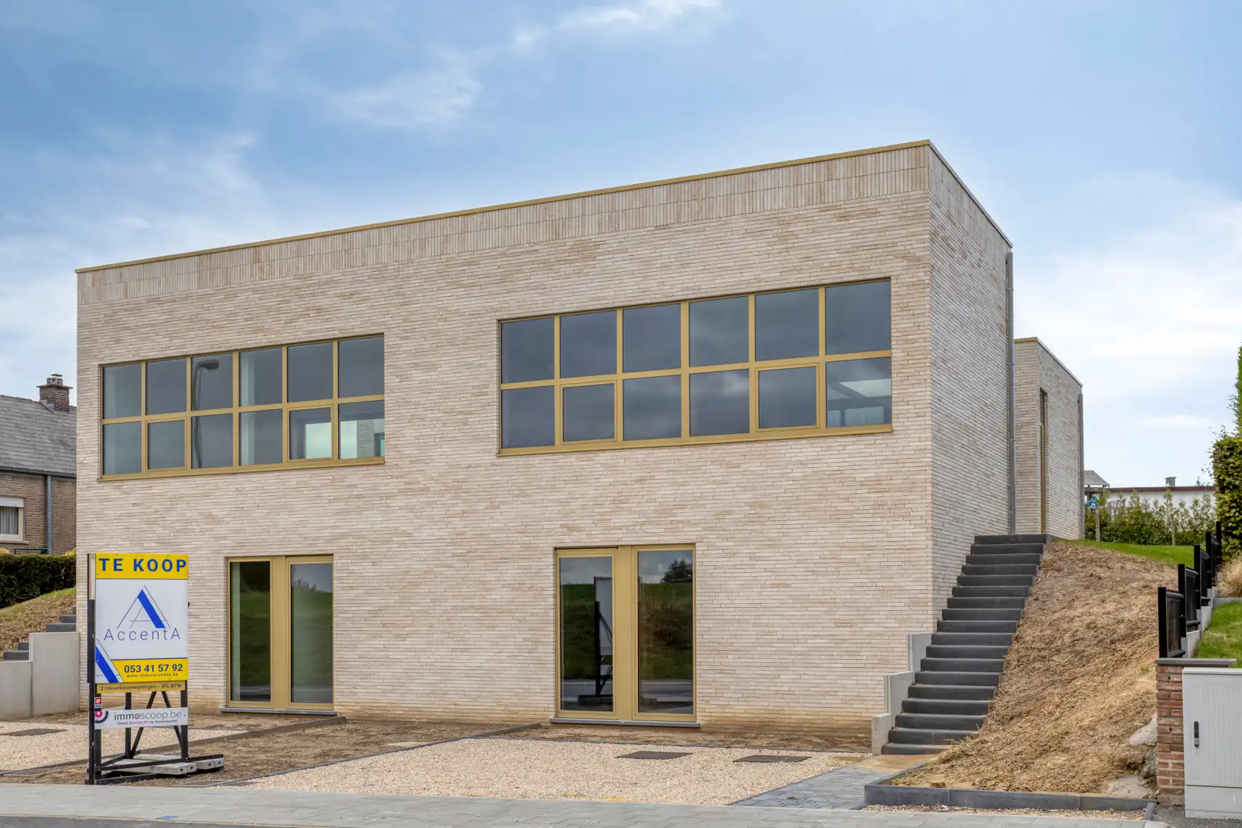 *** ONDER COMPROMIS binnen 7 dagen ***  foto 2