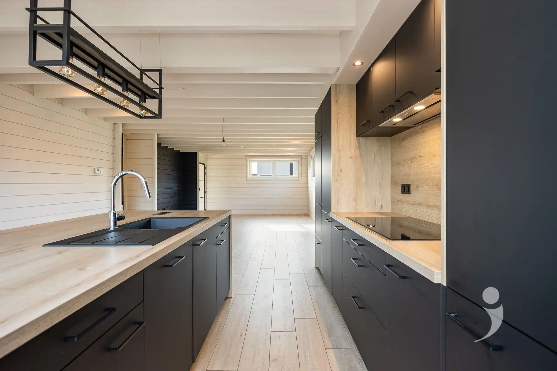 Knappe gezinswoning op een toplocatie!  foto 16