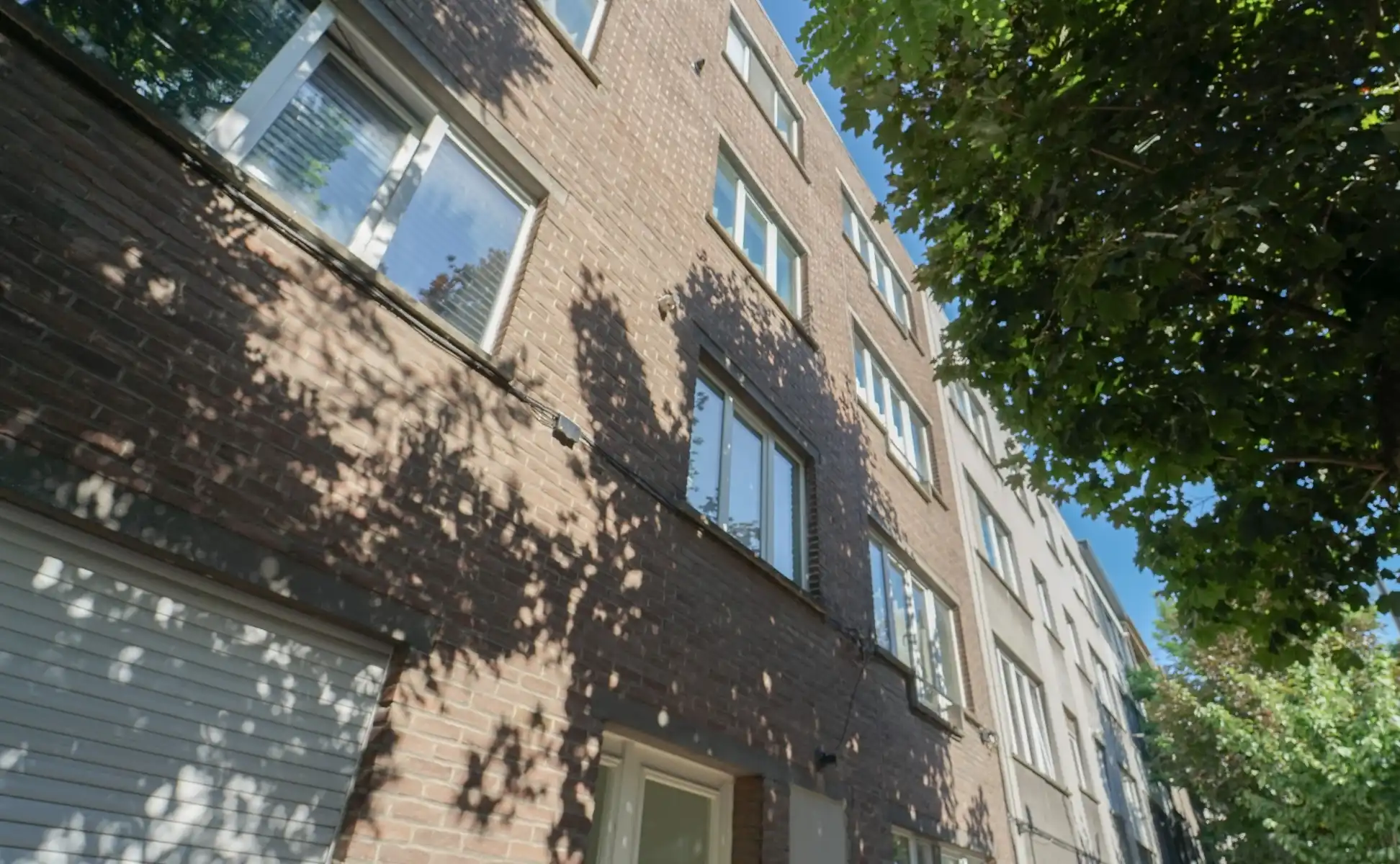 Lichtrijk appartement met balkon op gunstige ligging foto 3