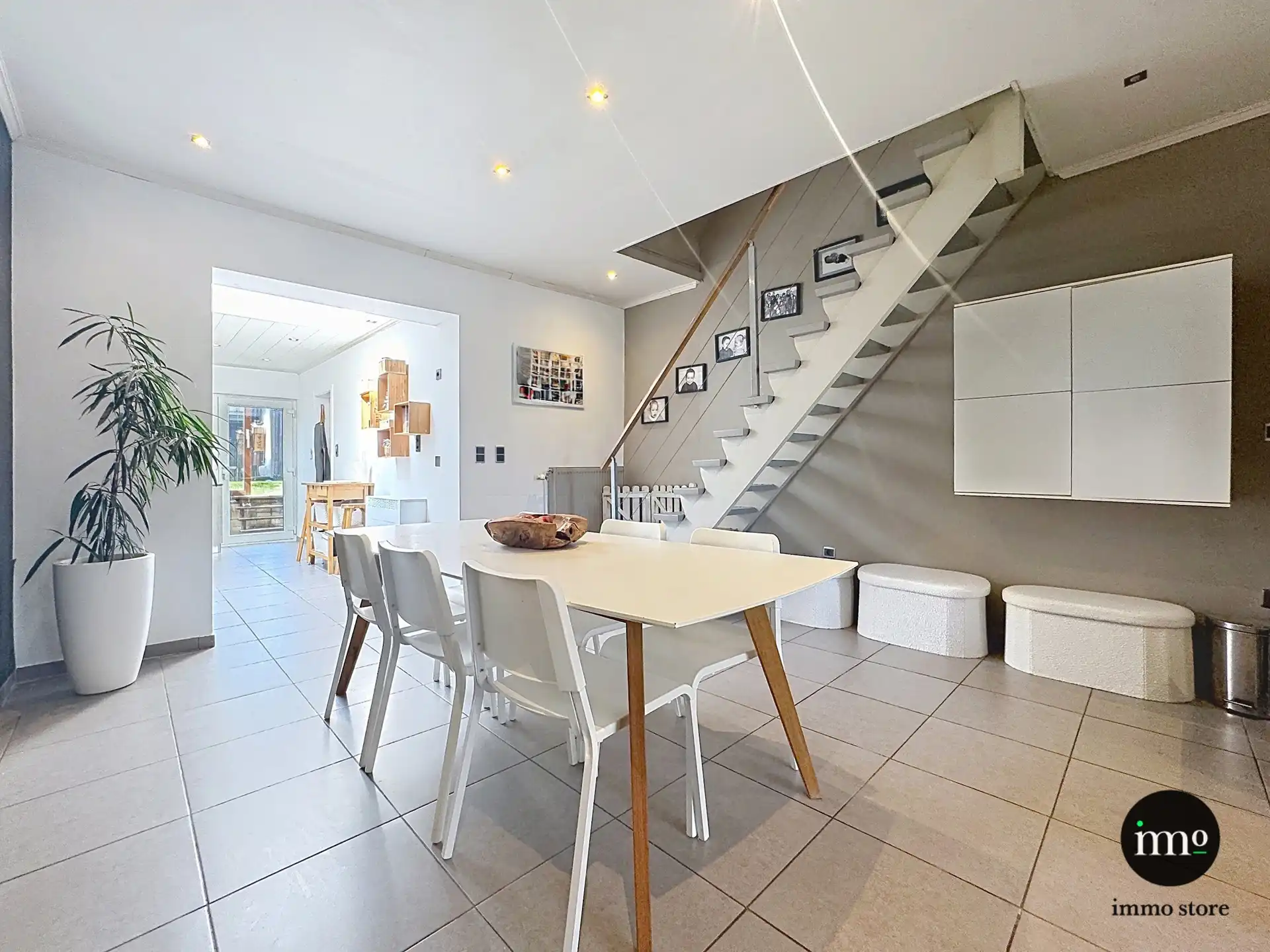 Rijwoning met 3 slaapkamers en leuke tuin in Ternat! foto 4