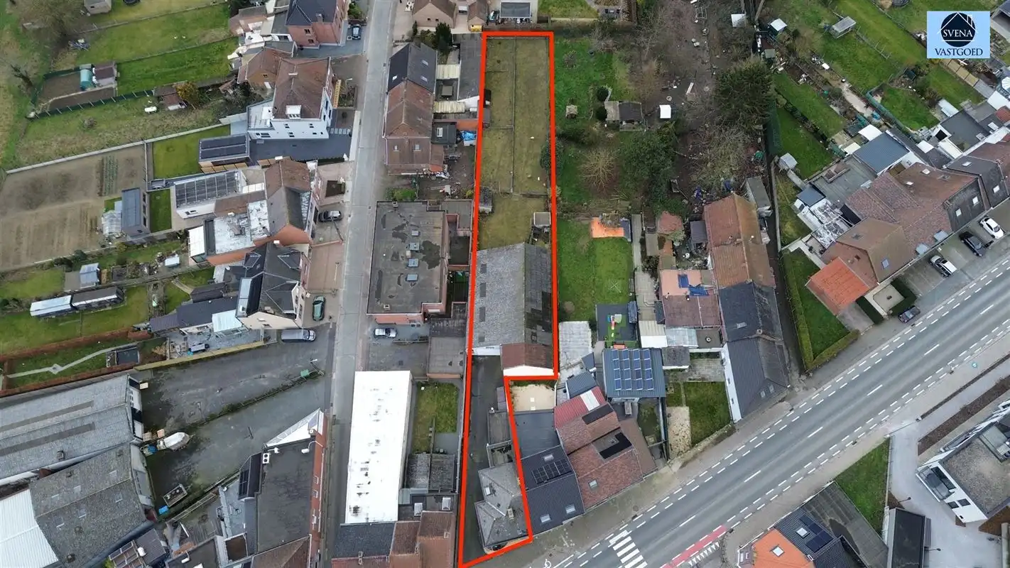 SOLIDE CHARMANTE WONING MET 3 KAMERS EN LOODS foto 4