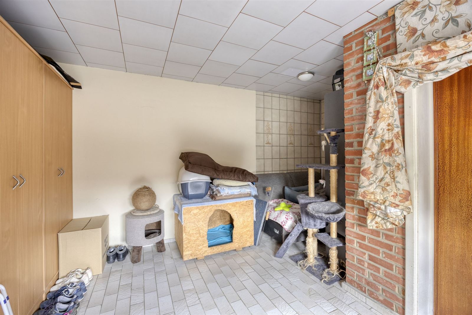 Woning met ruime loods te koop foto 30