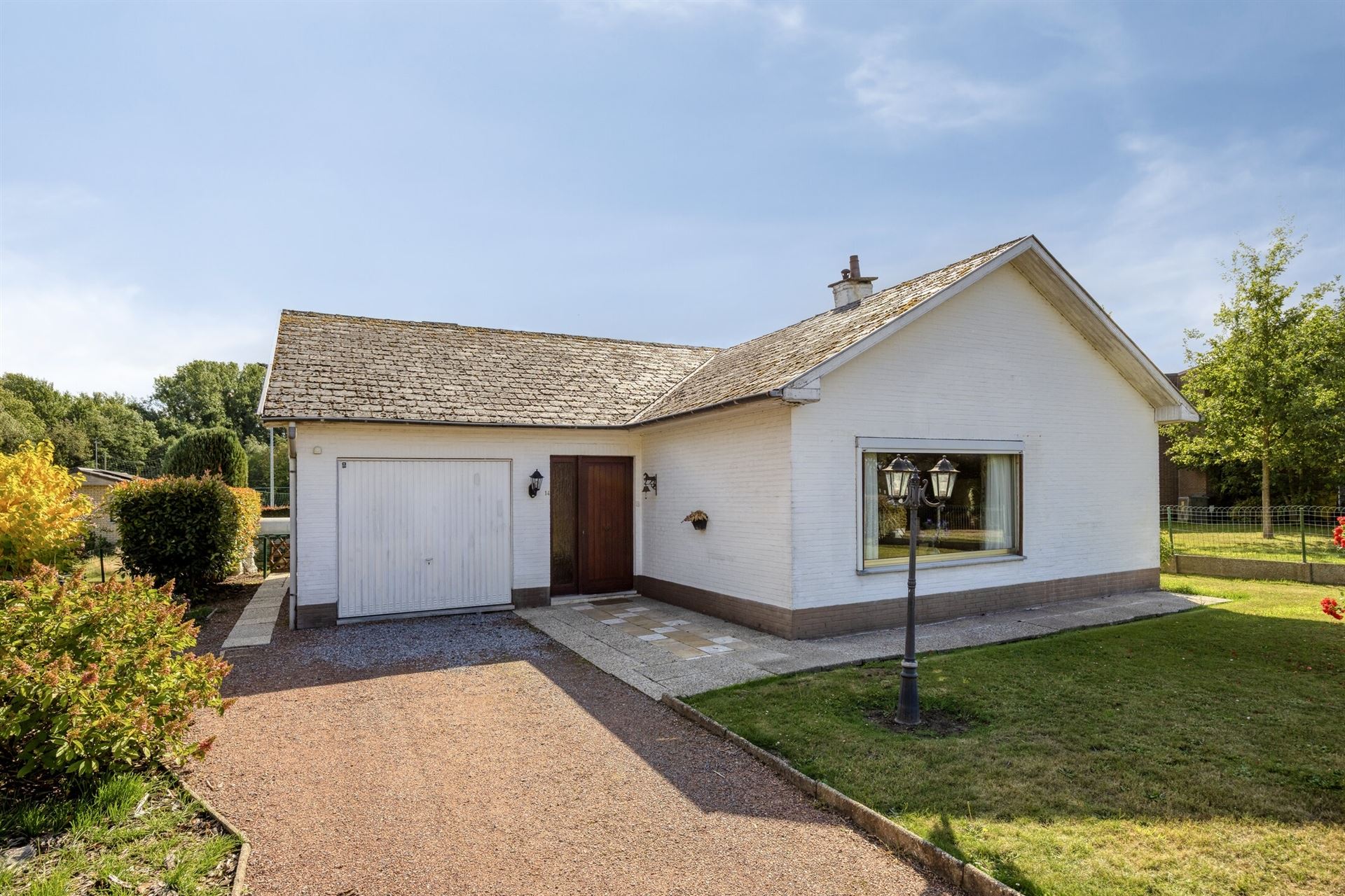 Hoofdfoto van de publicatie: Bungalow