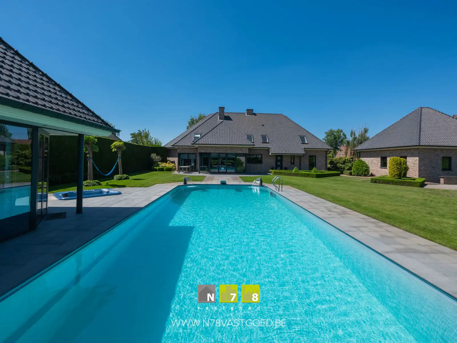 Villa te koop foto 62