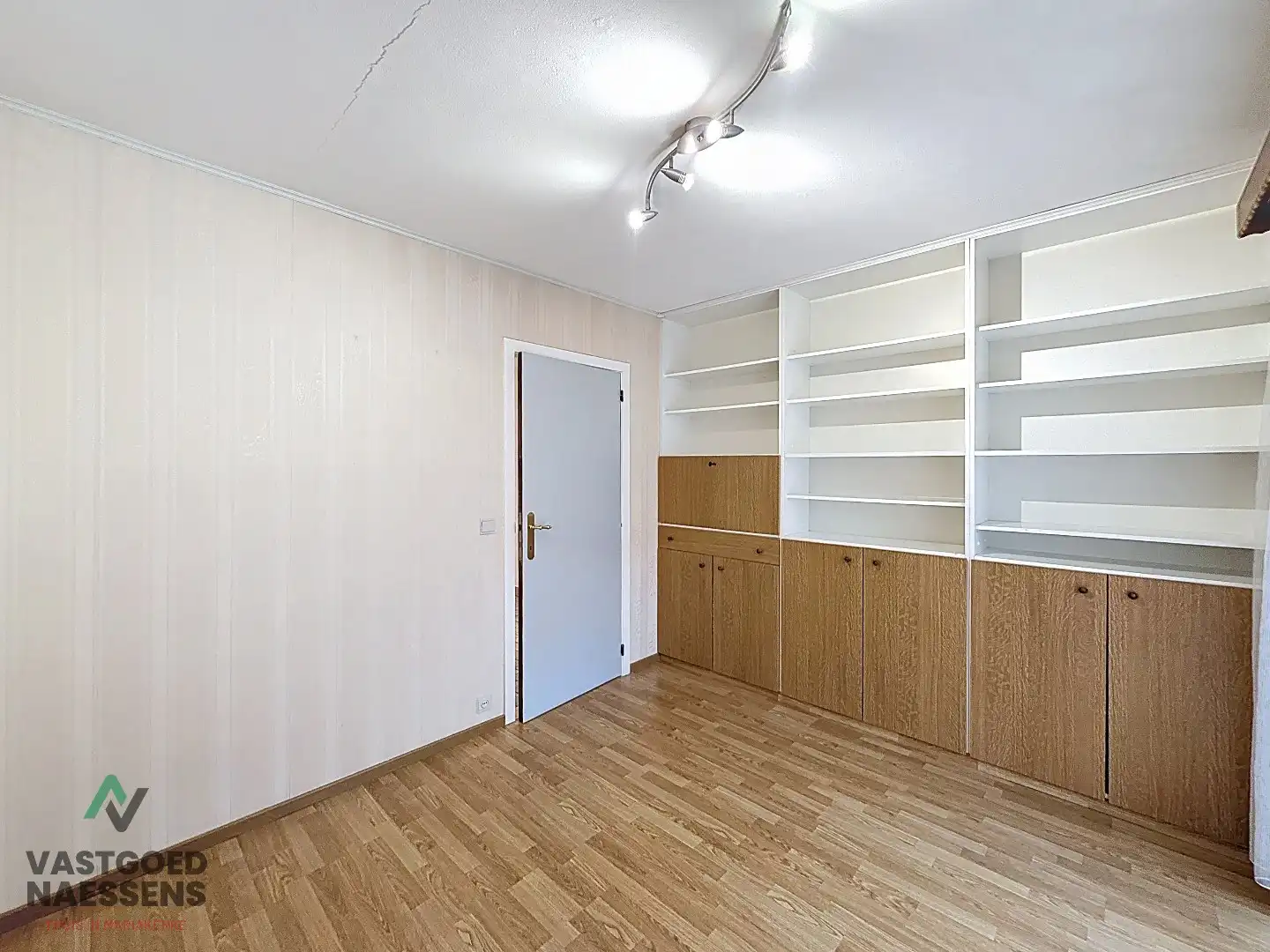 OP TE FRISSEN 3 SLPK APP OP CENTRALE LIGGING foto 15