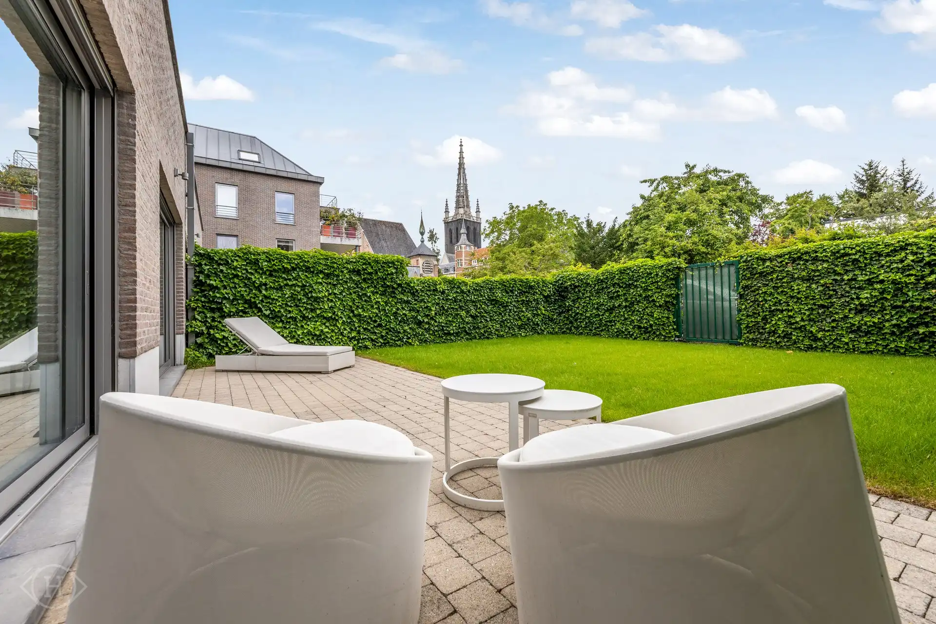 Luxueus gerenoveerd appartement met tuin, in hartje Leuven foto 11