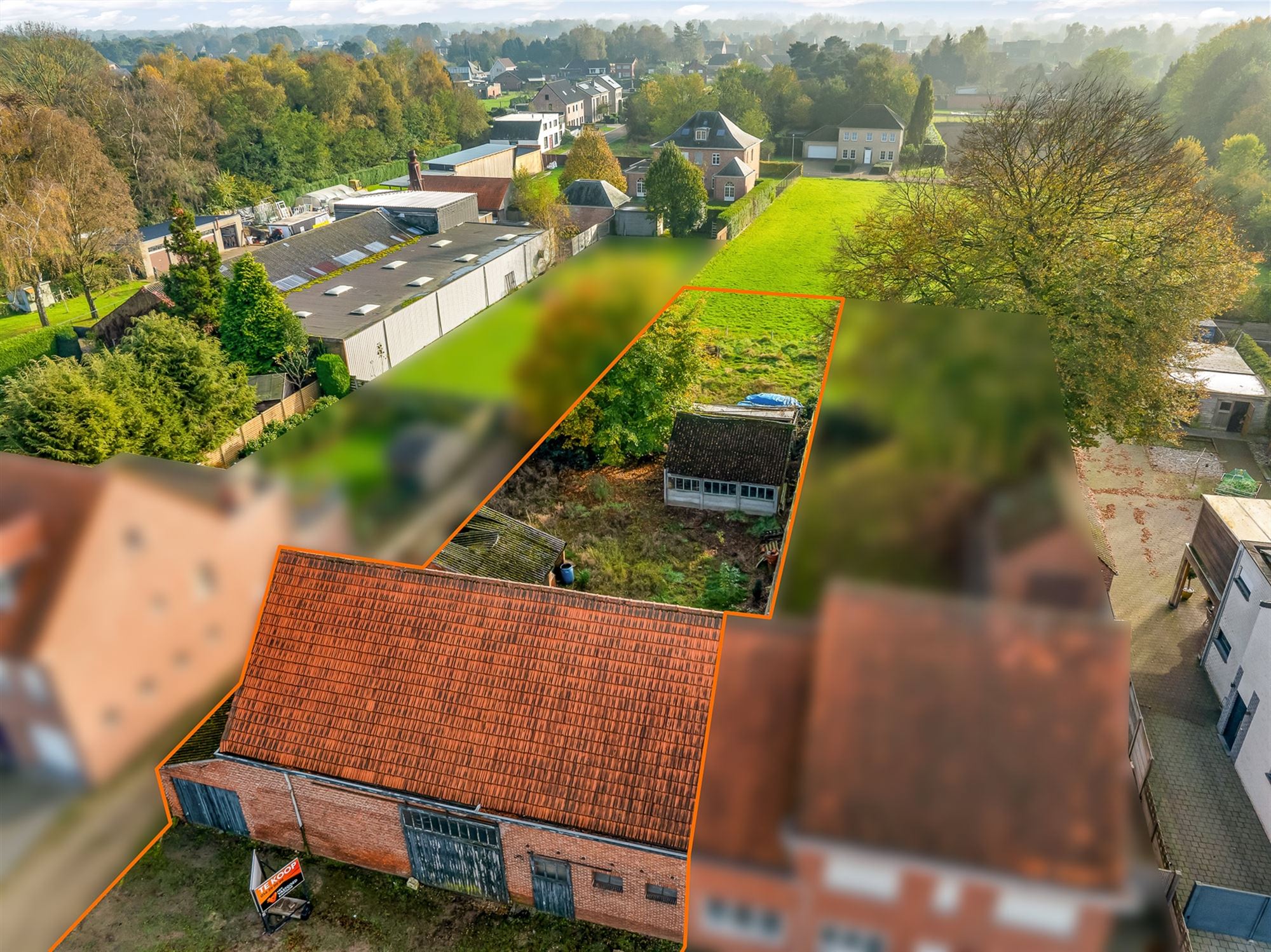 ZUIDGERICHTE BOUWGROND 15M GEVELBREEDTE MOGELIJK! foto 2