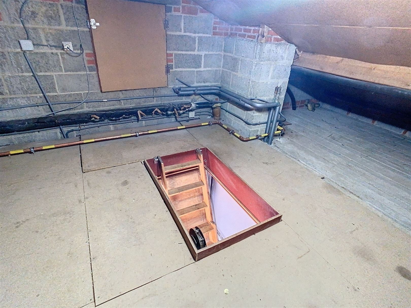 Ruime woning, 3 slpks, terras, tuin, garage, 13a 60ca foto 49