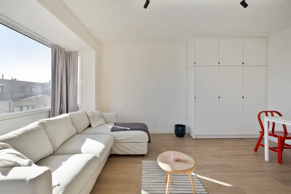Lichtrijke studio op enkele meters van de zeedijk foto 13