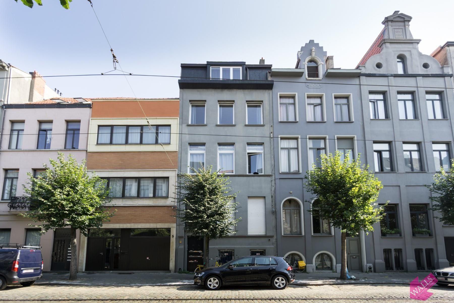 Leuk appartement aan de Marnixplaats foto {{pictureIndex}}