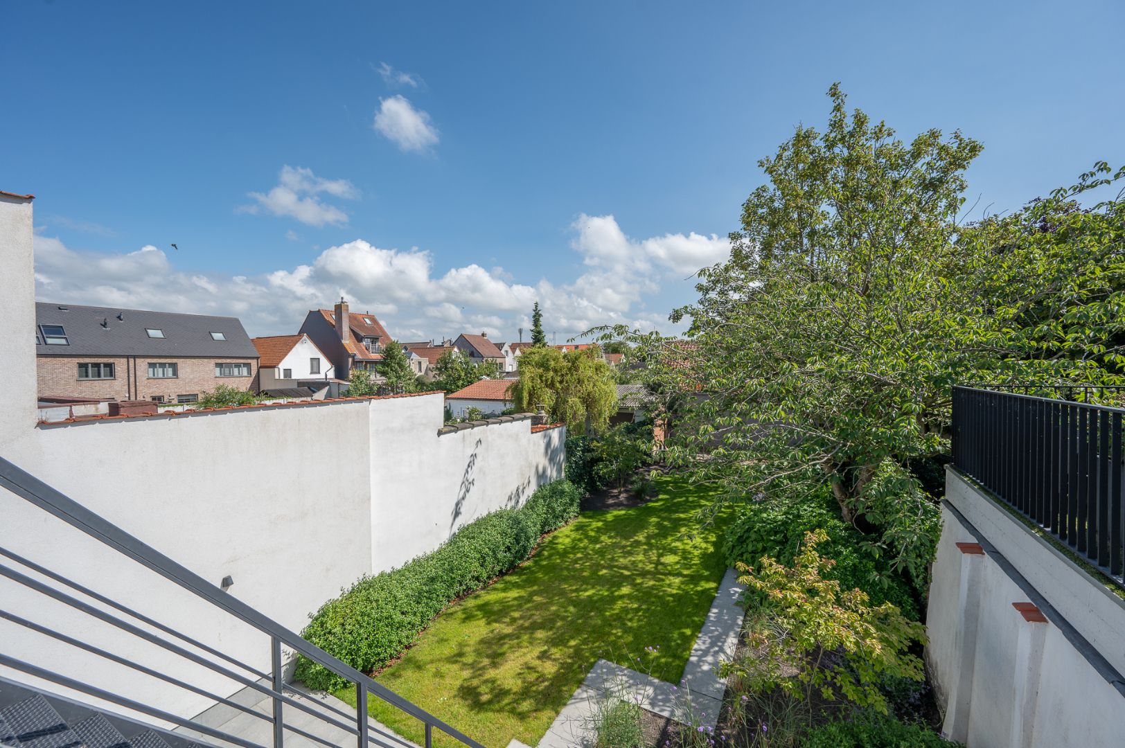 Recent gerenoveerde woning met 4 slaapkamers en perfect georiënteerde tuin foto 25