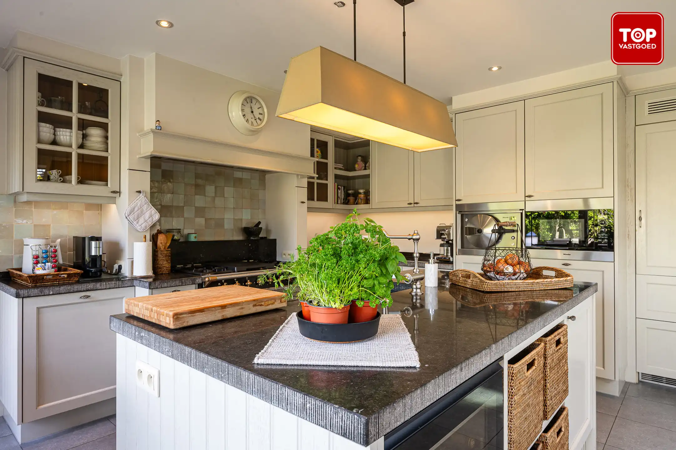 Hoogwaardig afgewerkte woning op TOP locatie.  foto 11