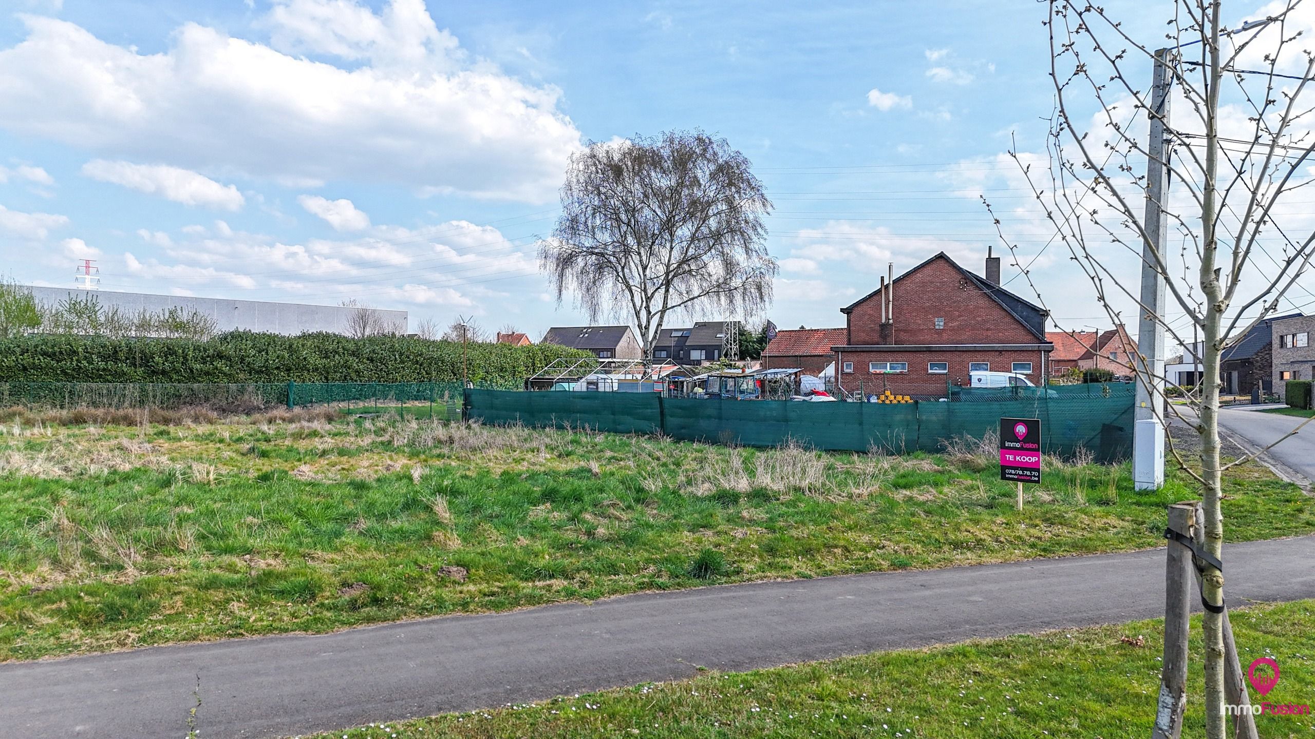 Centraal gelegen bouwgrond voor open bebouwing in Paal! foto 7