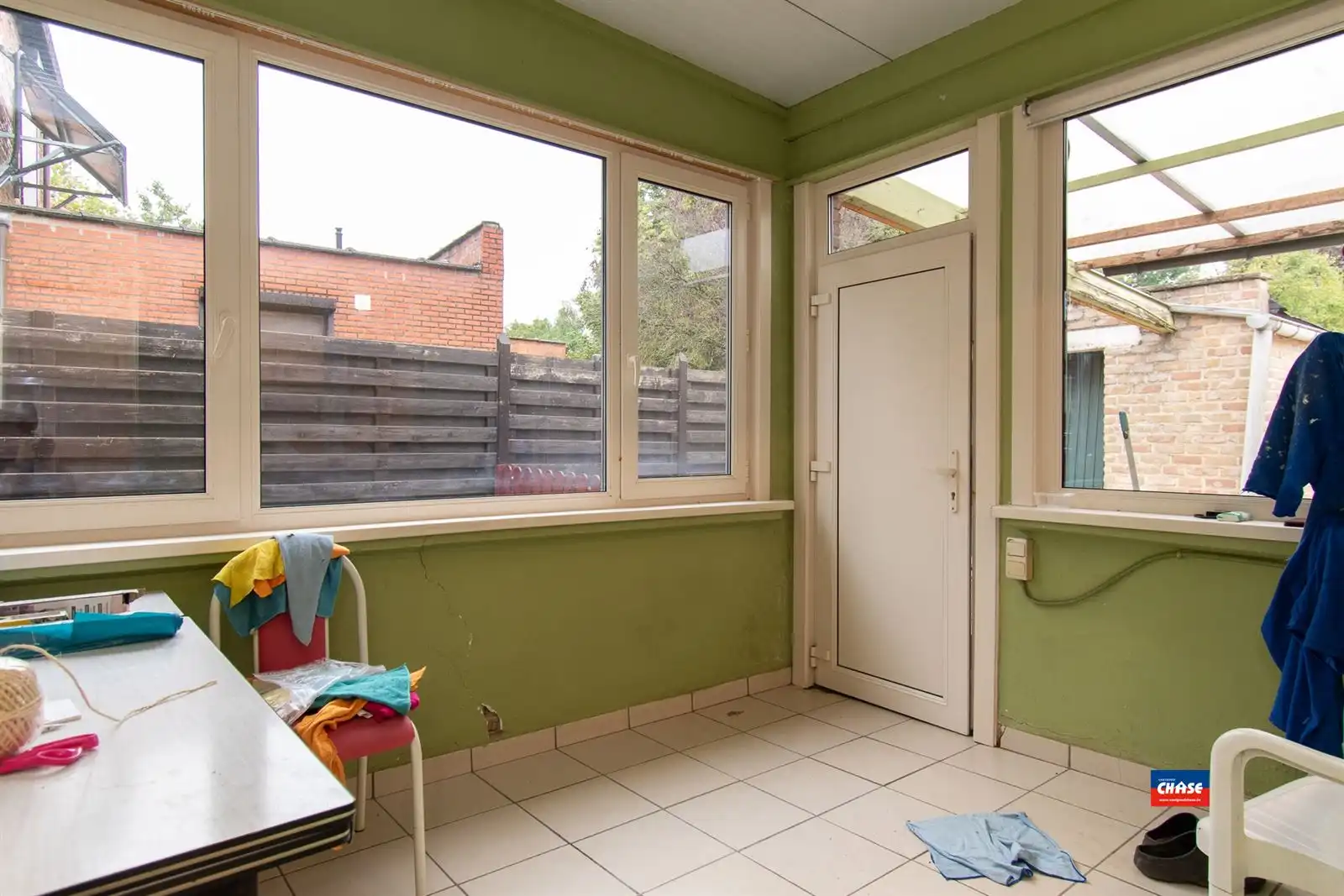 HOB met drie slaapkamers, garage en grote tuin foto 9