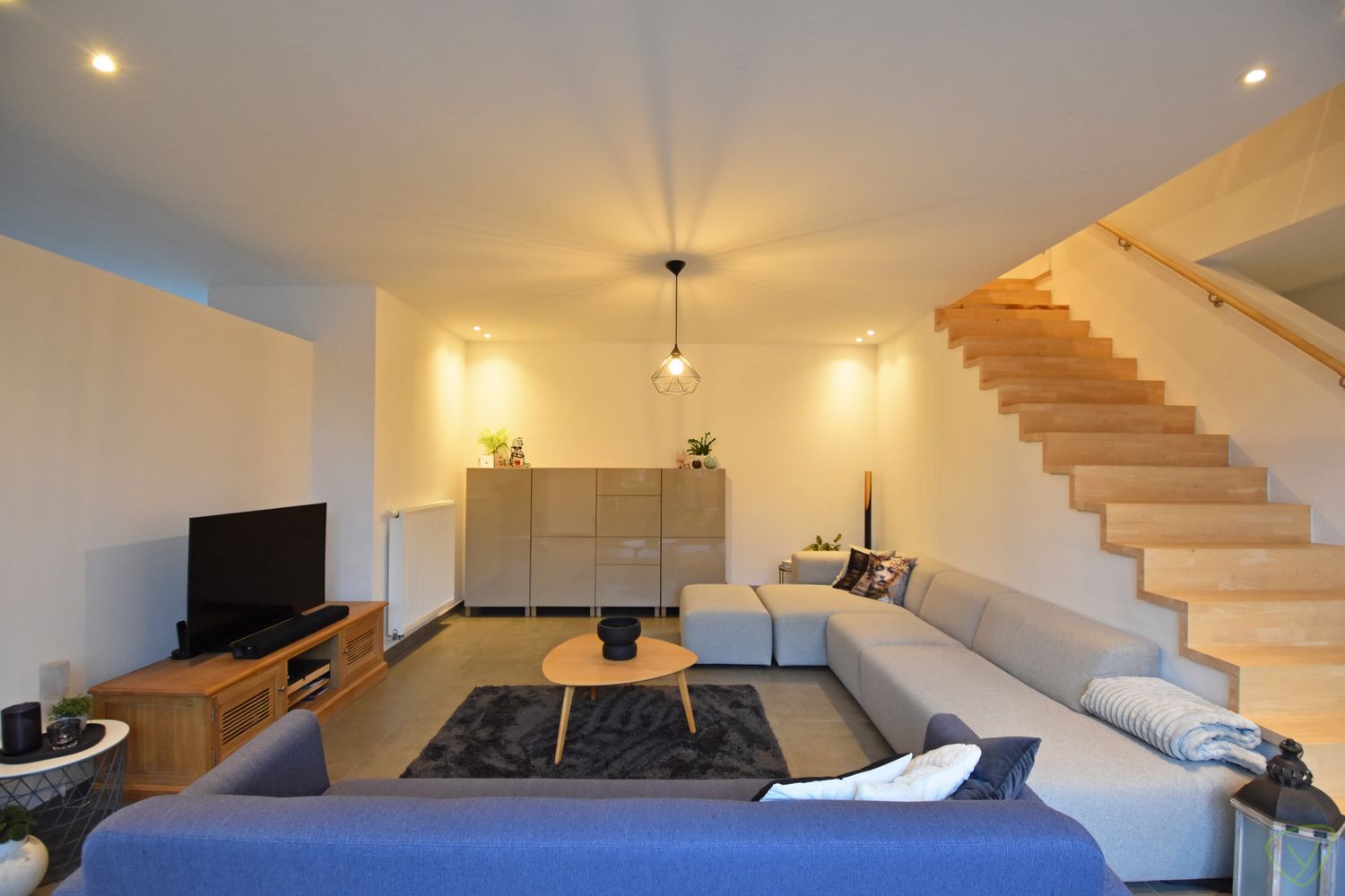 Prachtige moderne woning met luxueuze afwerking in Waarschoot! foto 3