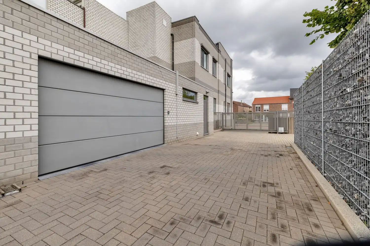 Unieke vastgoedopportuniteit! Ruim bedrijfscomplex met 2 appartementen en exclusief penthouse op 46a 55ca! foto 92
