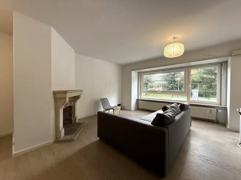 Ruim 3-slaapkamerappartement met groot terras en groen zicht op het Citadelpark foto 6