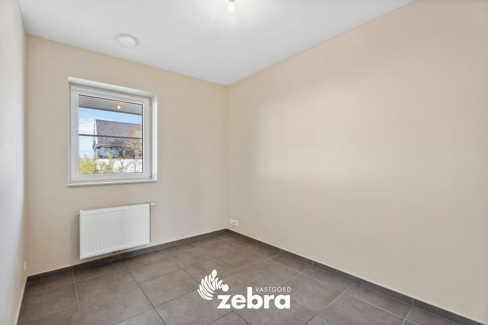 Recente HOB met 3 slaapkamers, gezellige tuin en oprit te Roeselare! foto 14